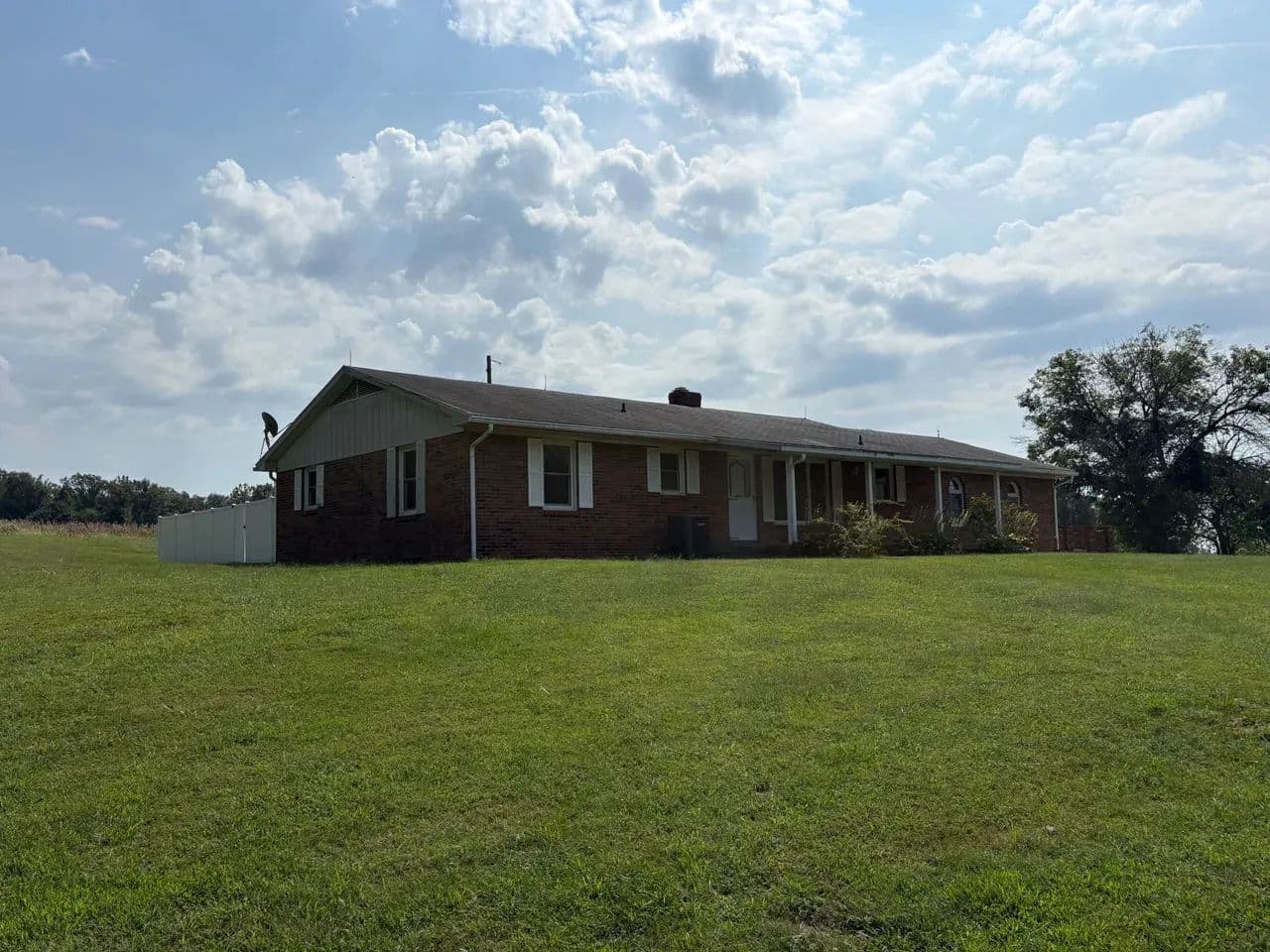 4773 E 950 N - Patoka, Indiana, 47666