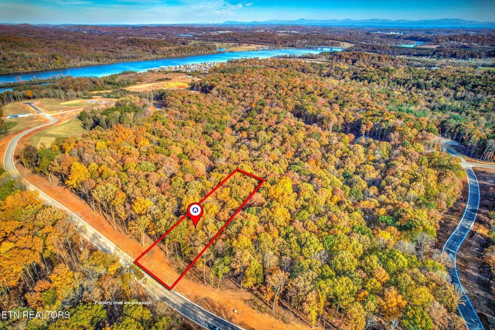 Property from 3010 Old Dogwood Tr - KW - Loudon, Tennessee, 37774