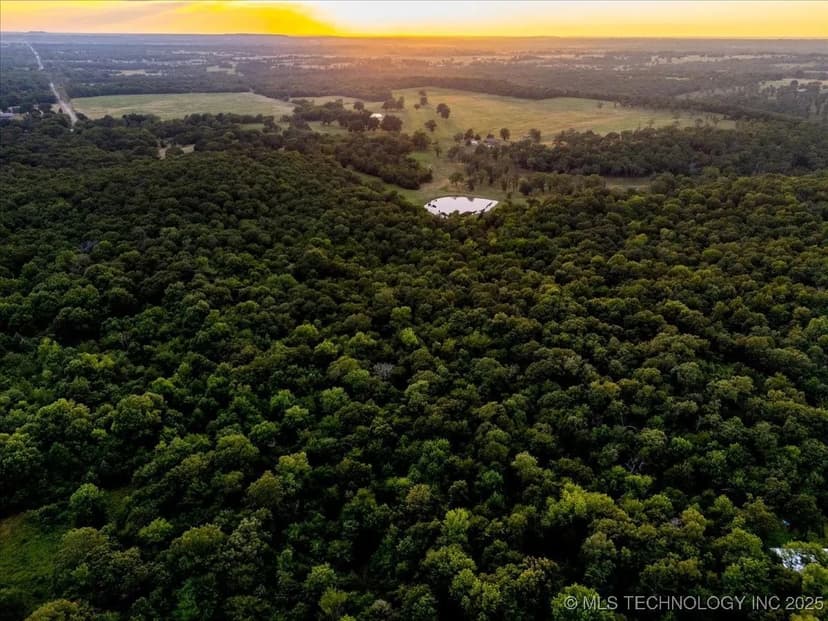 Property from 1 E Davis Field Road - KW