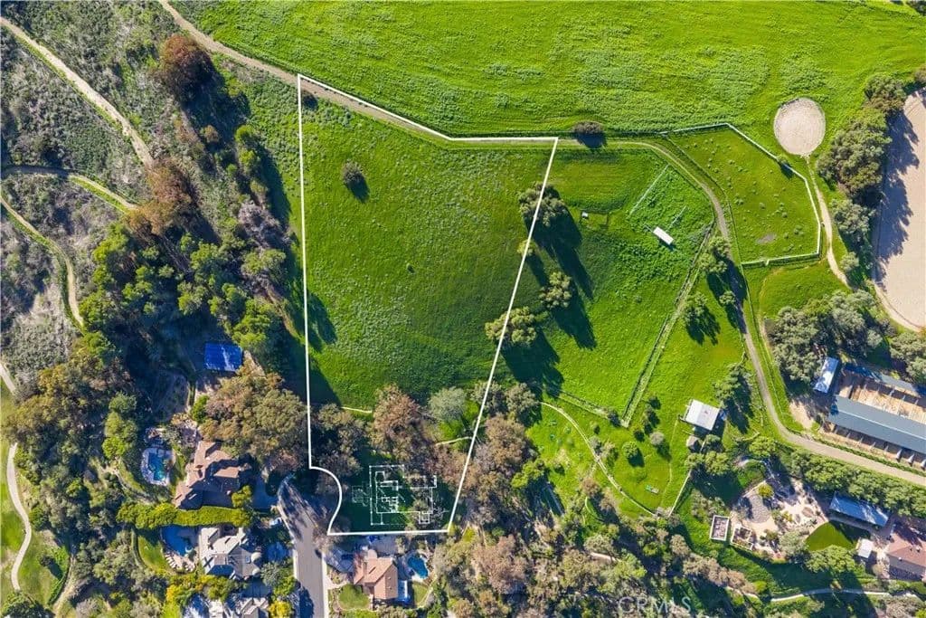 3.1 Acres of Land for Sale in San Juan Capistrano, CA - San Juan Capistrano, California, 92675