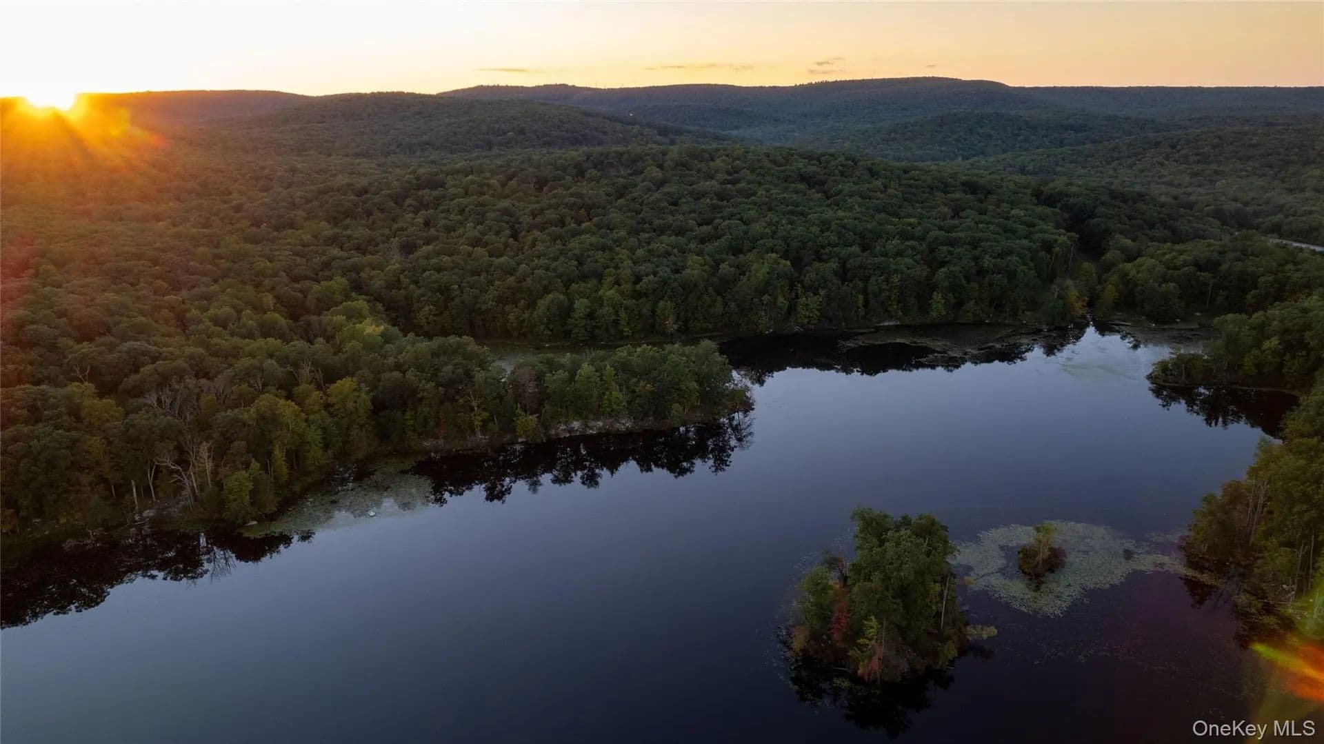 Land for Sale in Tuxedo Park, NY - Tuxedo Park, New York, 10987