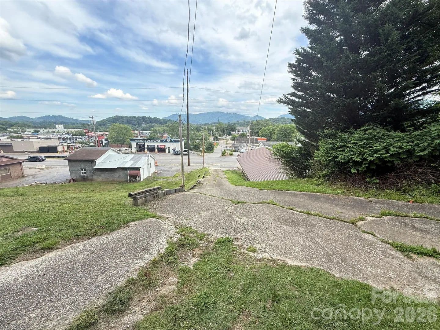 Property from 31 Paralee Lane - KW - Waynesville, North Carolina, 28786
