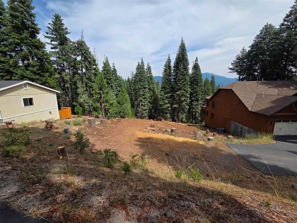 Vacant Land in Lake Almanor - Lake Almanor, California, 96137