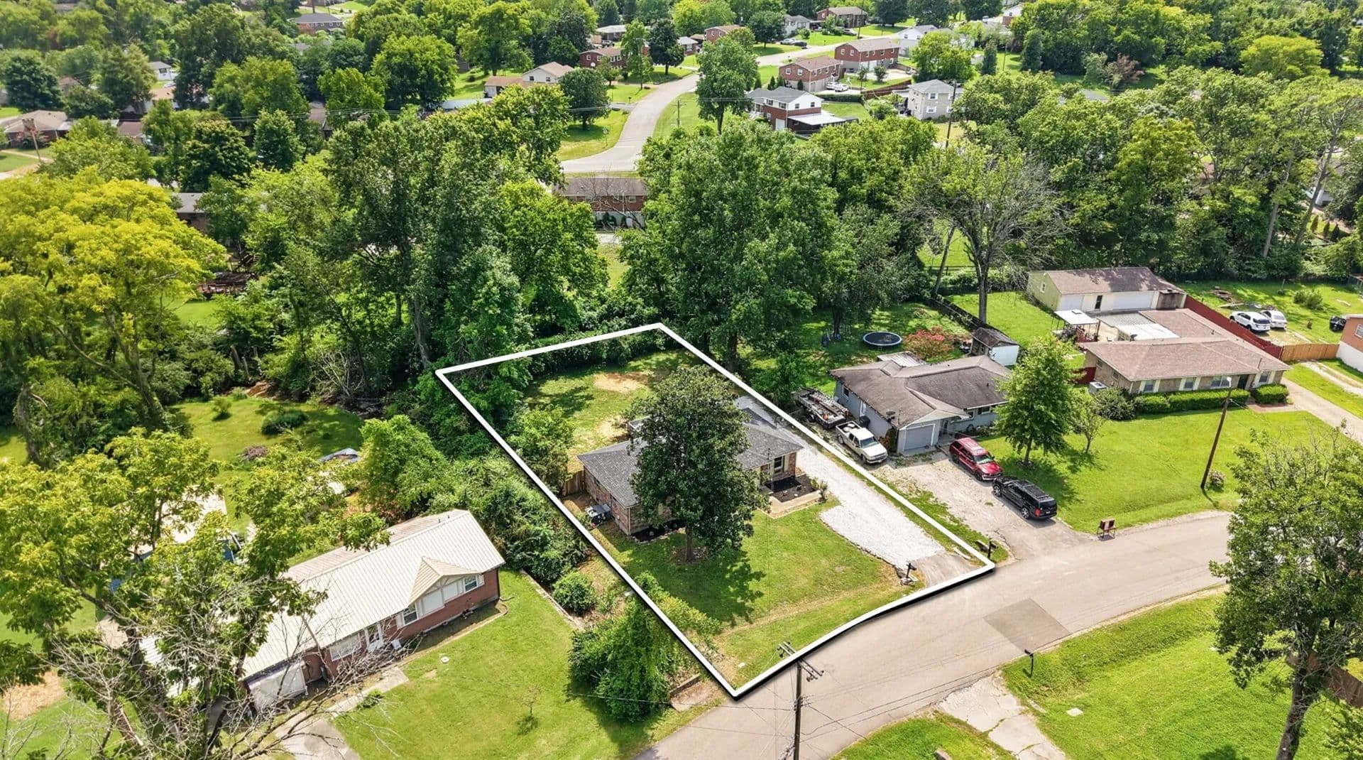 Absolute Auction Notice !!! All Brick Ranch Home / Hermitage Hills Area - Hermitage, Tennessee, 37076
