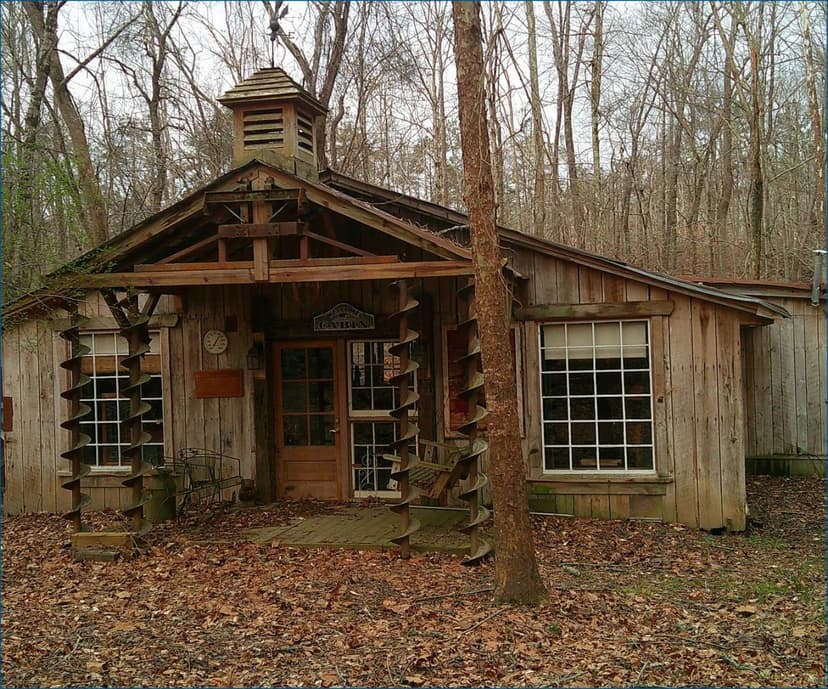 6.81 Acres with a Cabin in Benton County at 6259 Highway 5 in Hickory Flat, MS