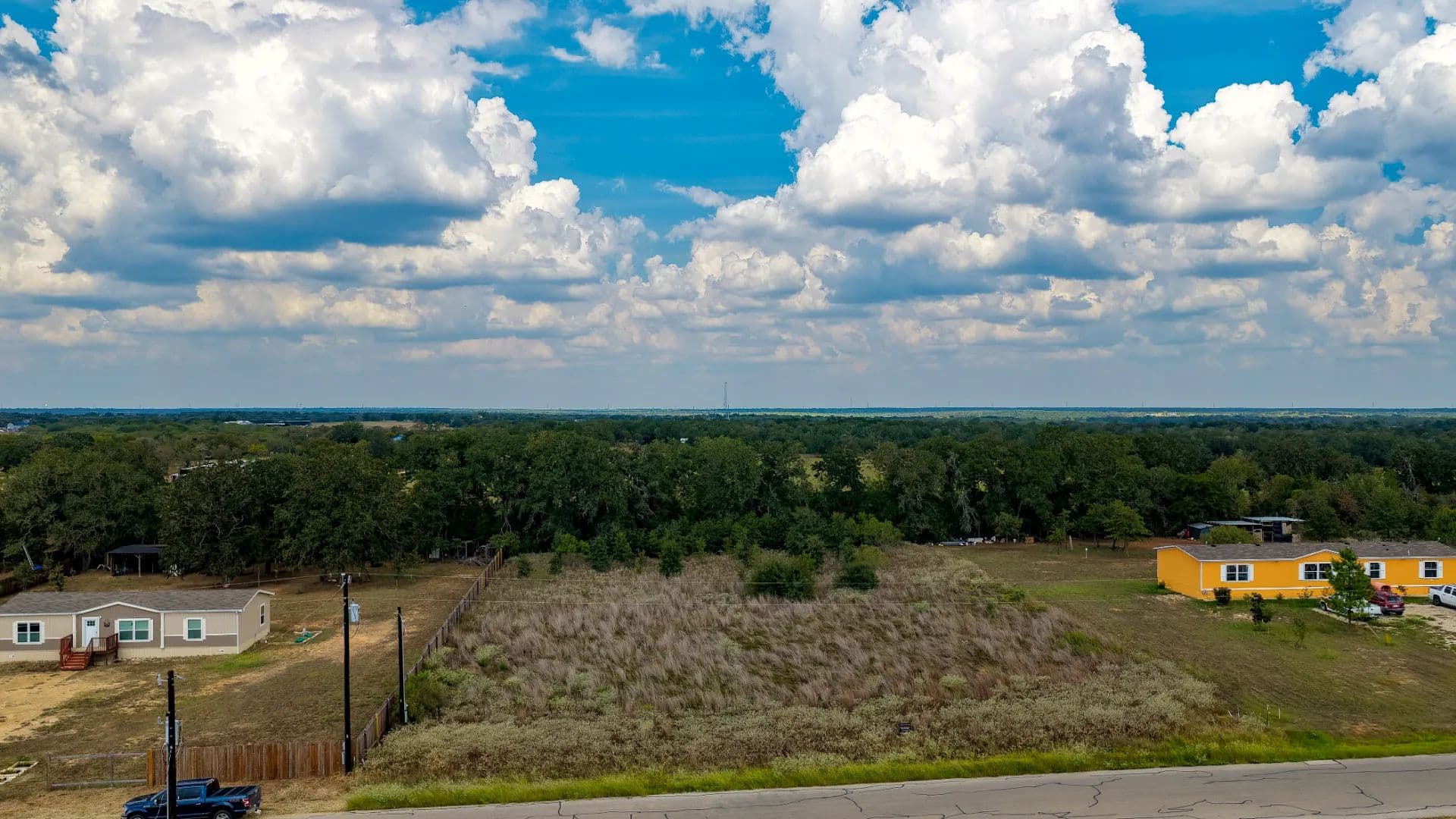 1 Acre Lot in Dale, Tx - Dale, Texas, 78616