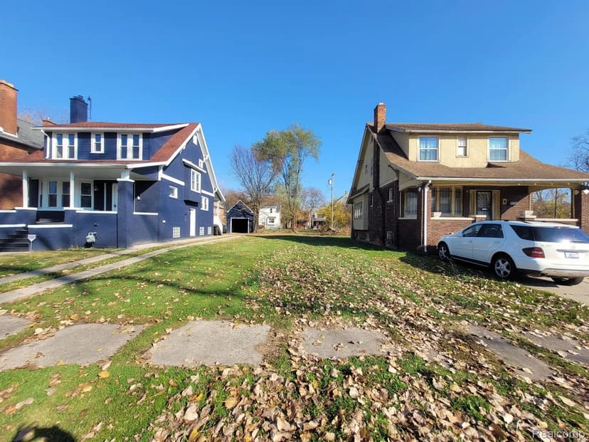 Property from 644 PHILIP Street - KW