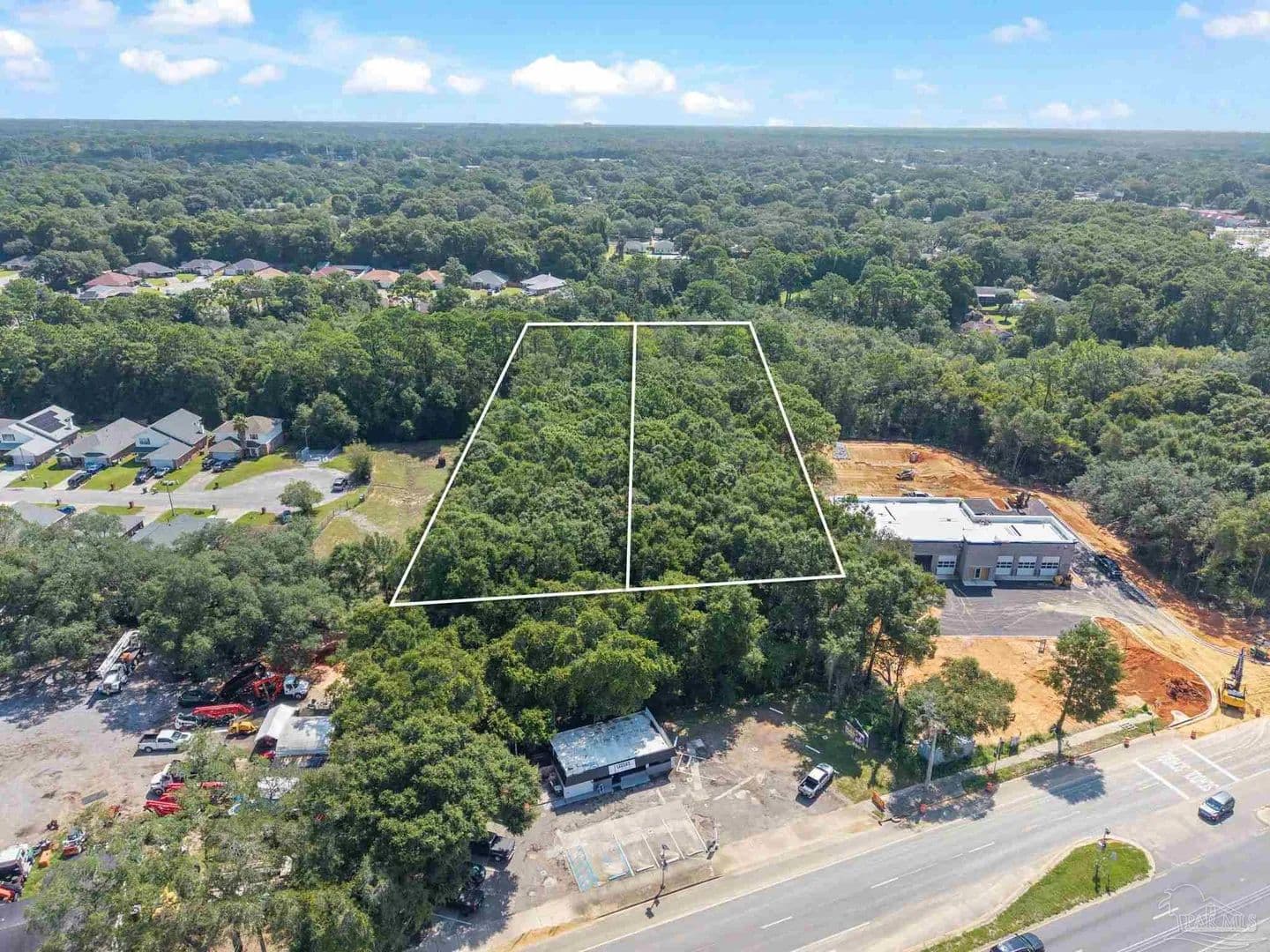 2.3 Acres of Land for Sale in Pensacola, FL - Pensacola, Florida, 32526