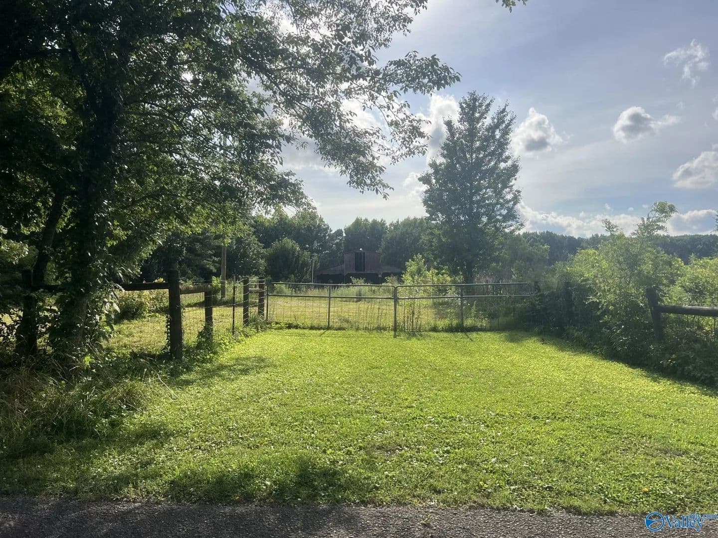 Lots & Land-Other in Arab - Arab, Alabama, 35016
