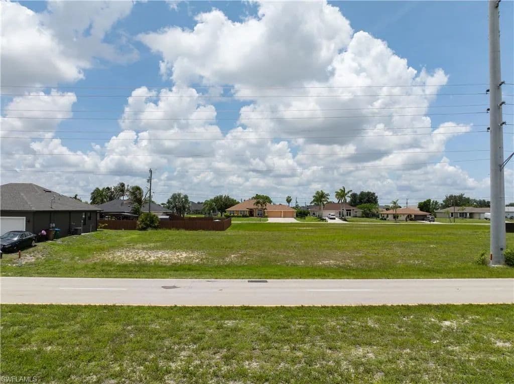0.34 Acres of Land for Sale in Cape Coral, Florida - Cape Coral, Florida, 33909