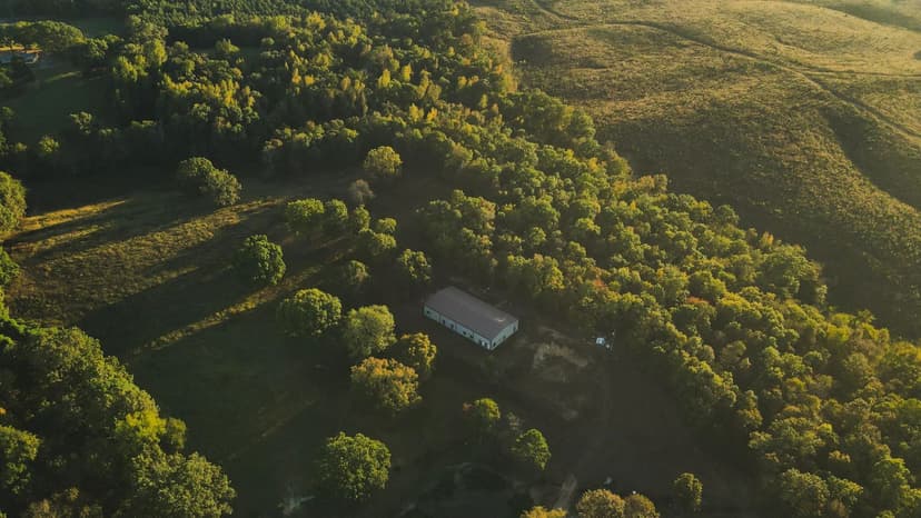 15.72 Acres with a Barndominium in Polk County, AR