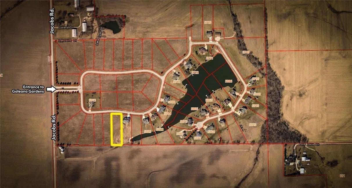 Lots & Land-Other in Macon - Macon, Illinois, 62544