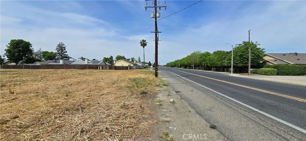 Lots & Land-Other in Tulare - Tulare, California, 93274