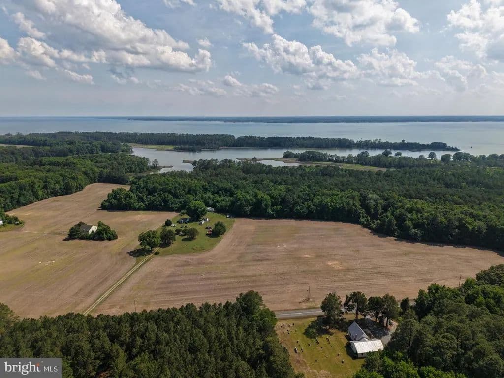 95.64 Acres of Land for Sale in LANCASTER, VA - Lancaster, Virginia, 22503