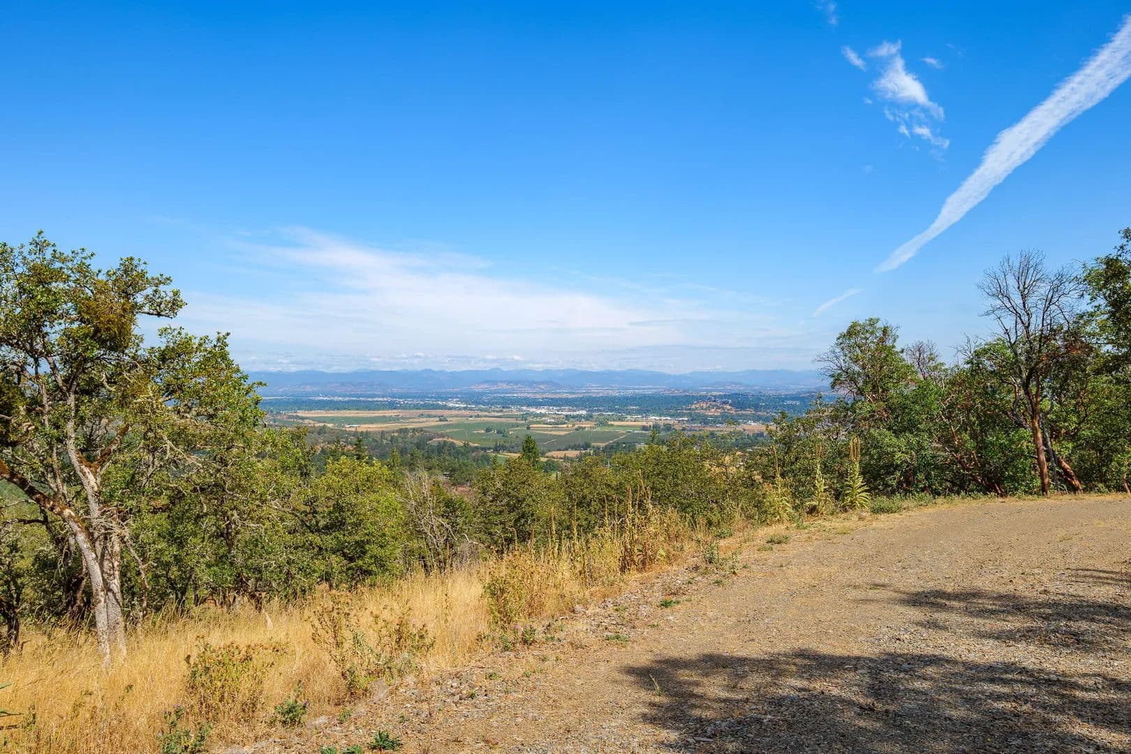 23 Acres of Land for Sale in Medford, OR - Medford, Oregon, 97501