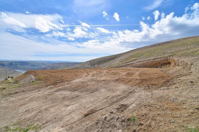 Lots & Land-Other in Clarkston