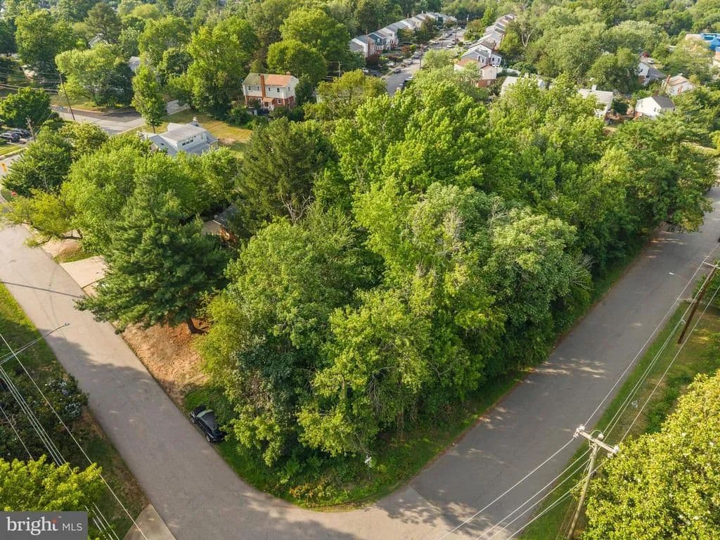 0.25 Acres of Land for Sale in Alexandria, Virginia - Alexandria, Virginia, 22306
