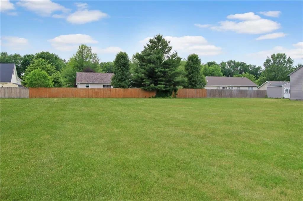 Lots & Land-Other in Charleston - Charleston, Illinois, 61920