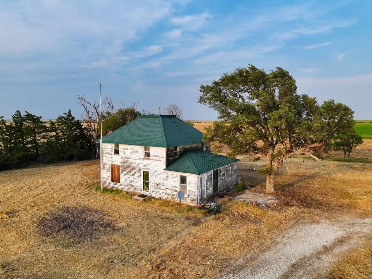 5BR 1BA Country Home on Acreage near Hill City, KS - Penokee, Kansas, 67659