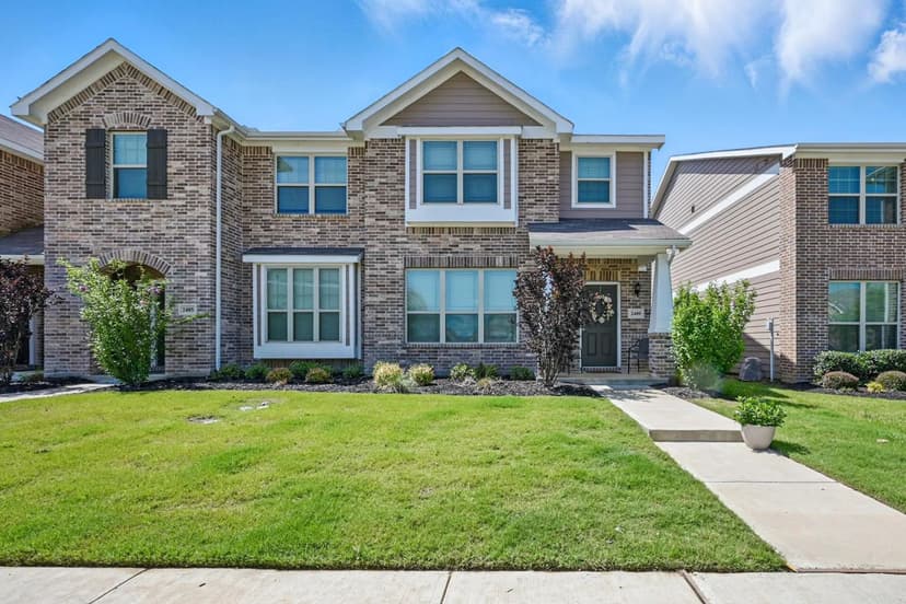 2409 Davenport Dr, Denton, TX 76207