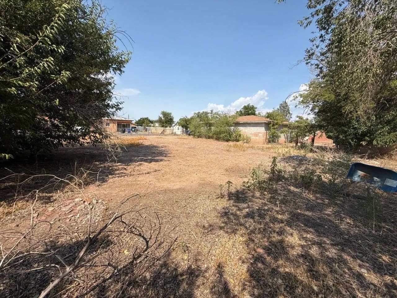 Land -Single Family Acreage in Albuquerque - Albuquerque, New Mexico, 87104