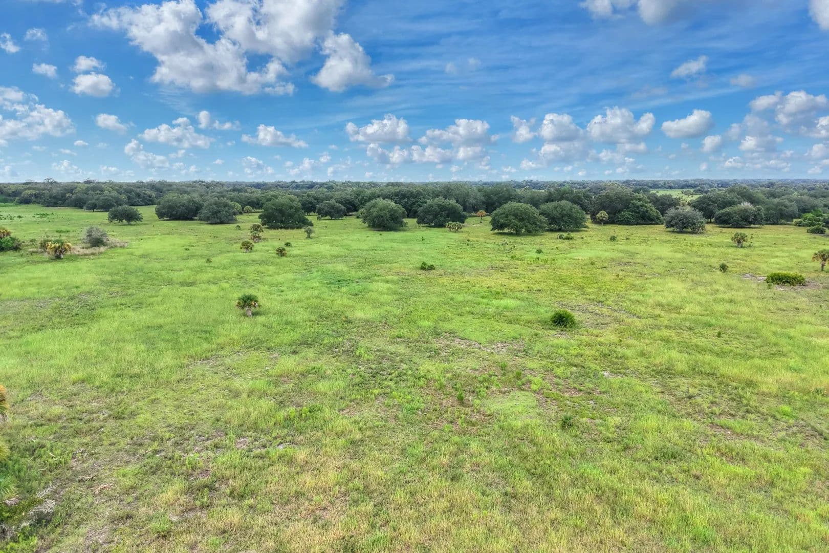 1,177± Acre Cattle & Recreational Ranch - Clewiston, Florida, 33440
