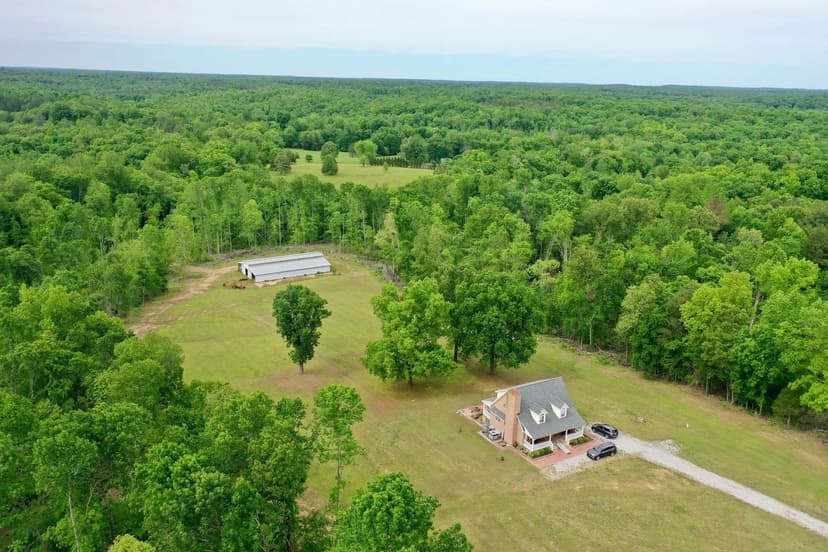 Hilltop Farm & Home