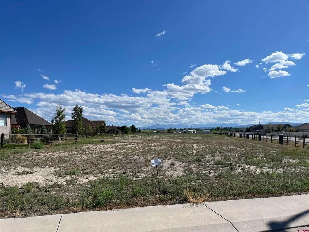 Land -Single Family Acreage in Montrose - Montrose, Colorado, 81401