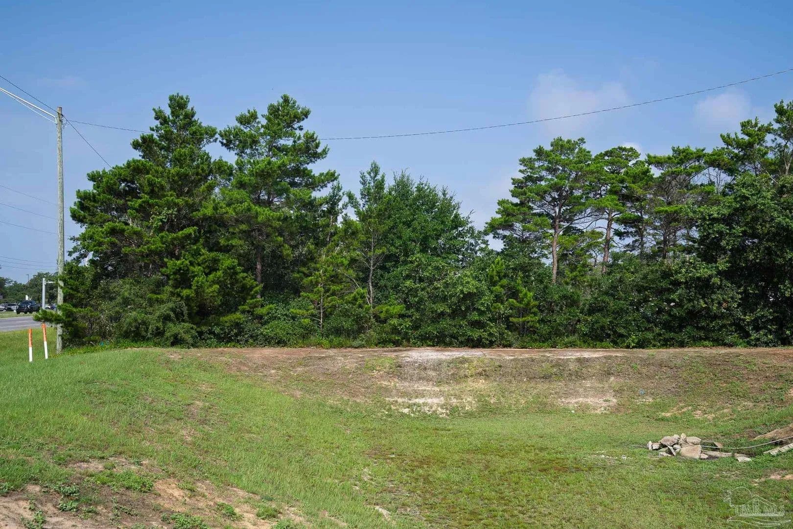 1.34 Acres of Land for Sale in Gulf Breeze, FL - land for sale