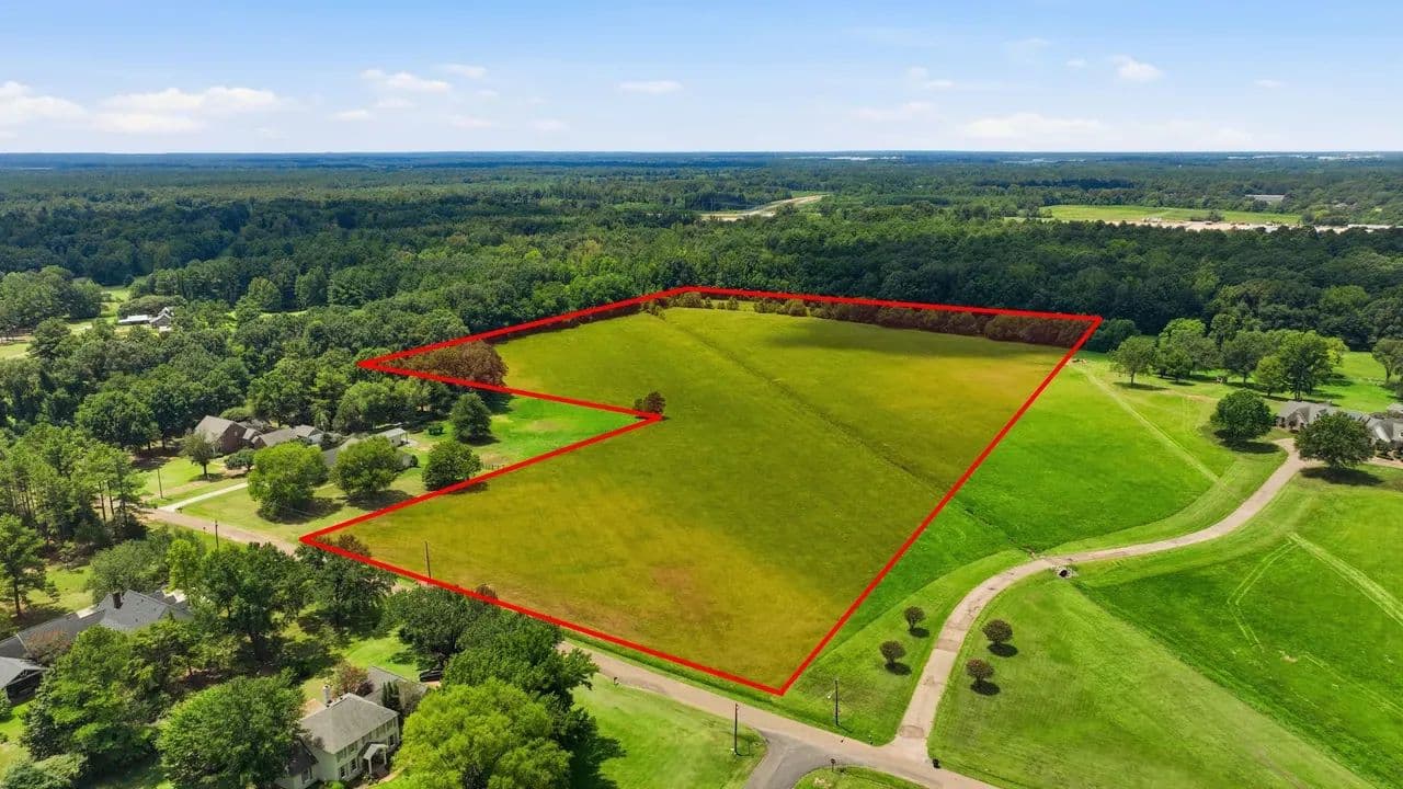 23.6 Acres Country Club Road Canton, Ms - Canton, Mississippi, 39046