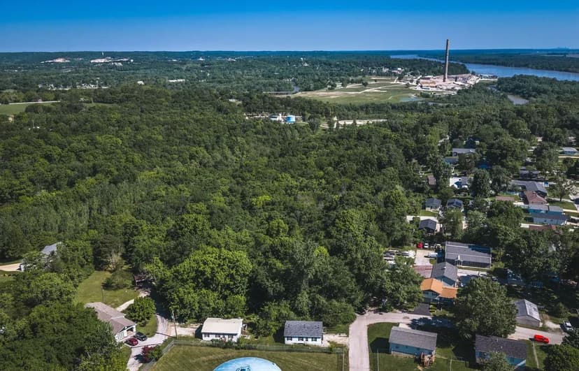 Crystal City 13 Acres