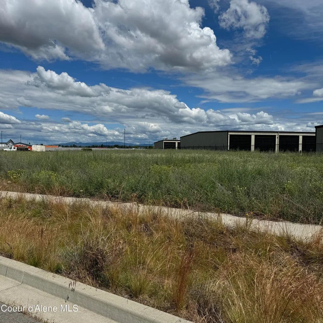 Lots & Land-Other in Post Falls - Post Falls, Idaho, 83854