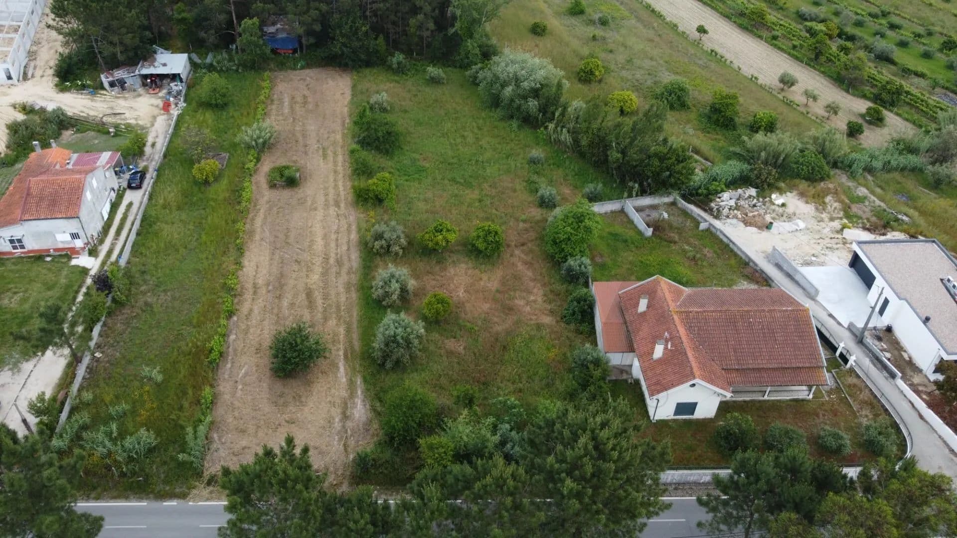 2300 Acres of Land for Sale in São Martinho de Árvore e Lamarosa, Coimbra - land for sale