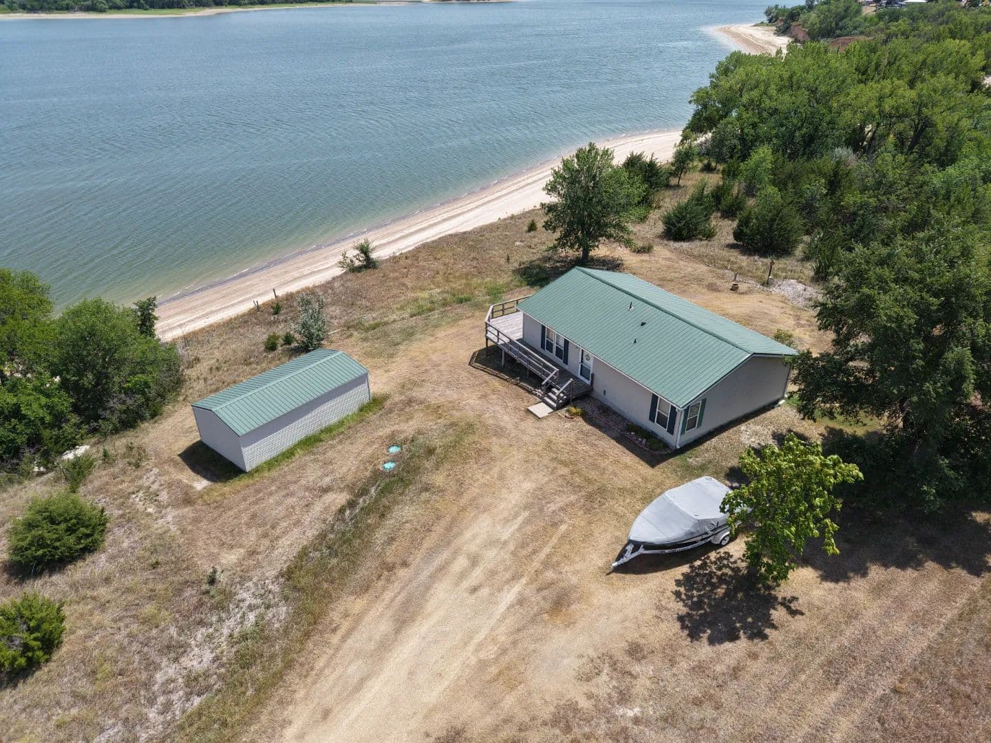 Frontier County Lakehouse - Nebraska