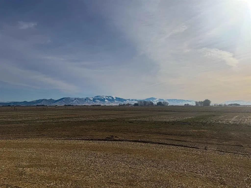 Land -Single Family Acreage in Burley - Burley, Idaho, 83318