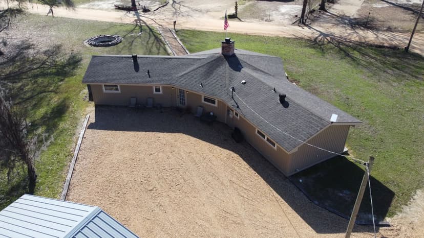 Turn-Key Fishing & Hunting Cabin – Remodeled 2BR/2BA