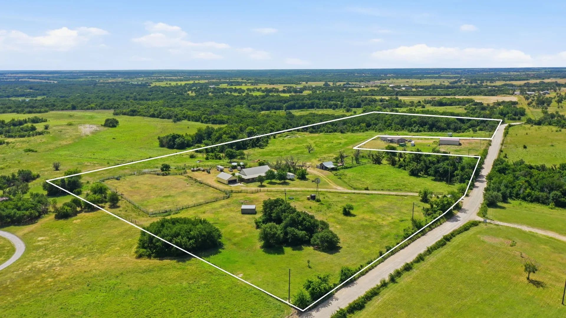 22.92 Acres of Land for Sale in Stephenville, TX - Stephenville, Texas, 76401