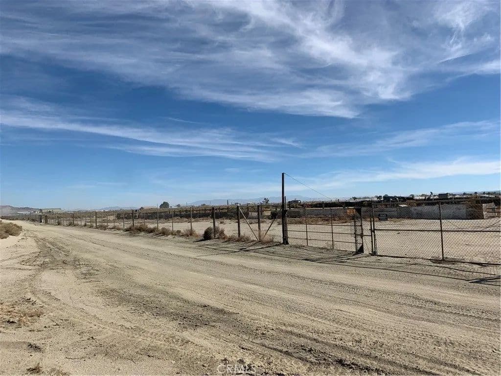 Lots & Land-Other in Adelanto - Adelanto, California, 92301