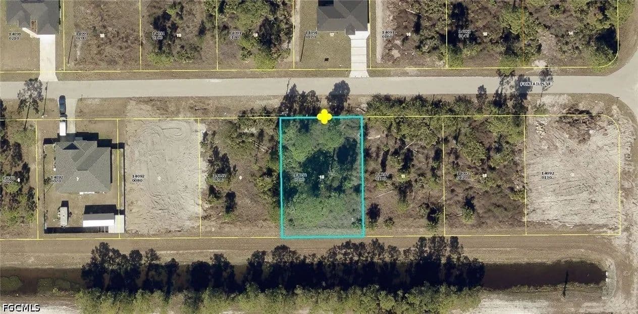 Lots & Land-Other in Lehigh Acres - Lehigh Acres, Florida, 33974