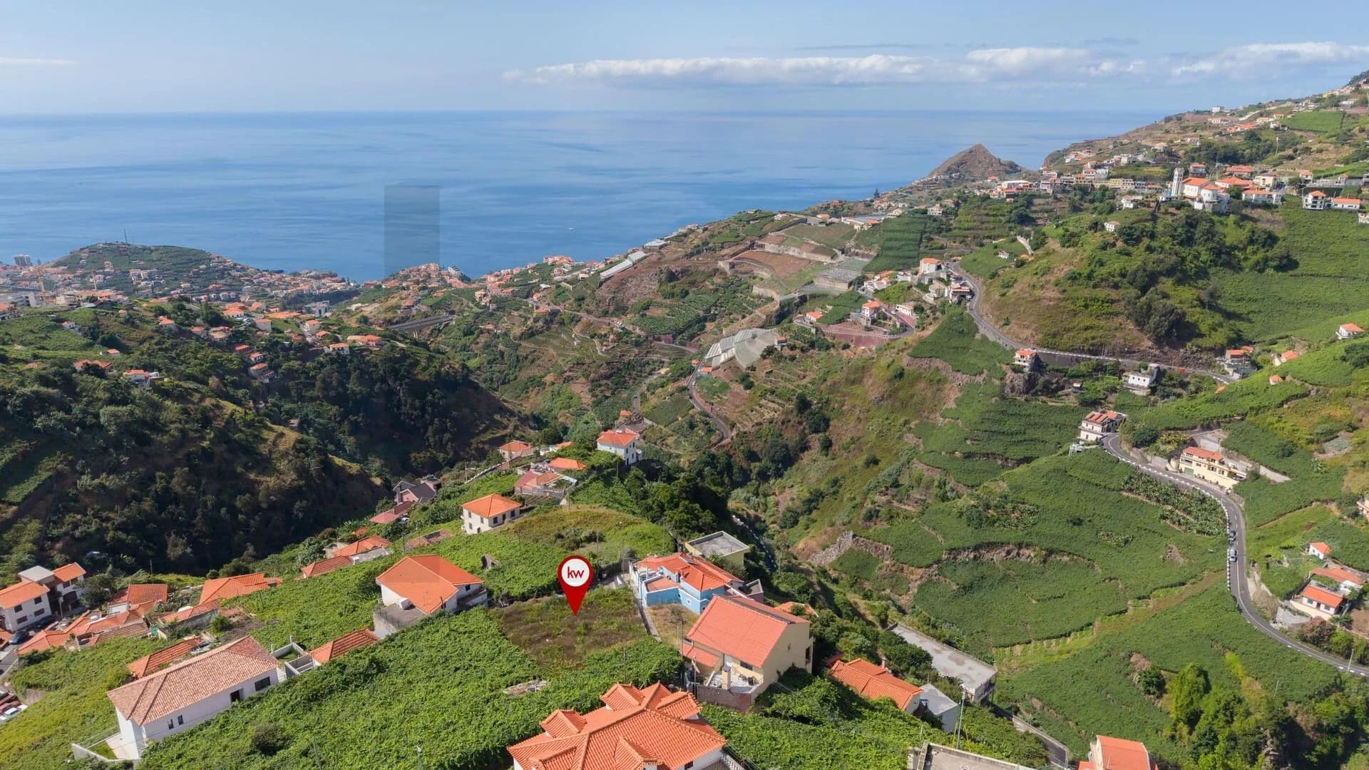 440 Acres of Land for Sale in Estreito Câmara de Lobos, Câmara de Lobos - land for sale