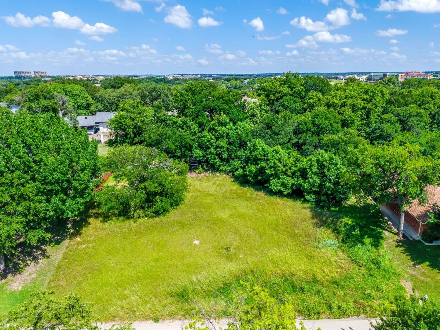 Property from 18 Thornhill Road - KW - Benbrook, Texas, 76132
