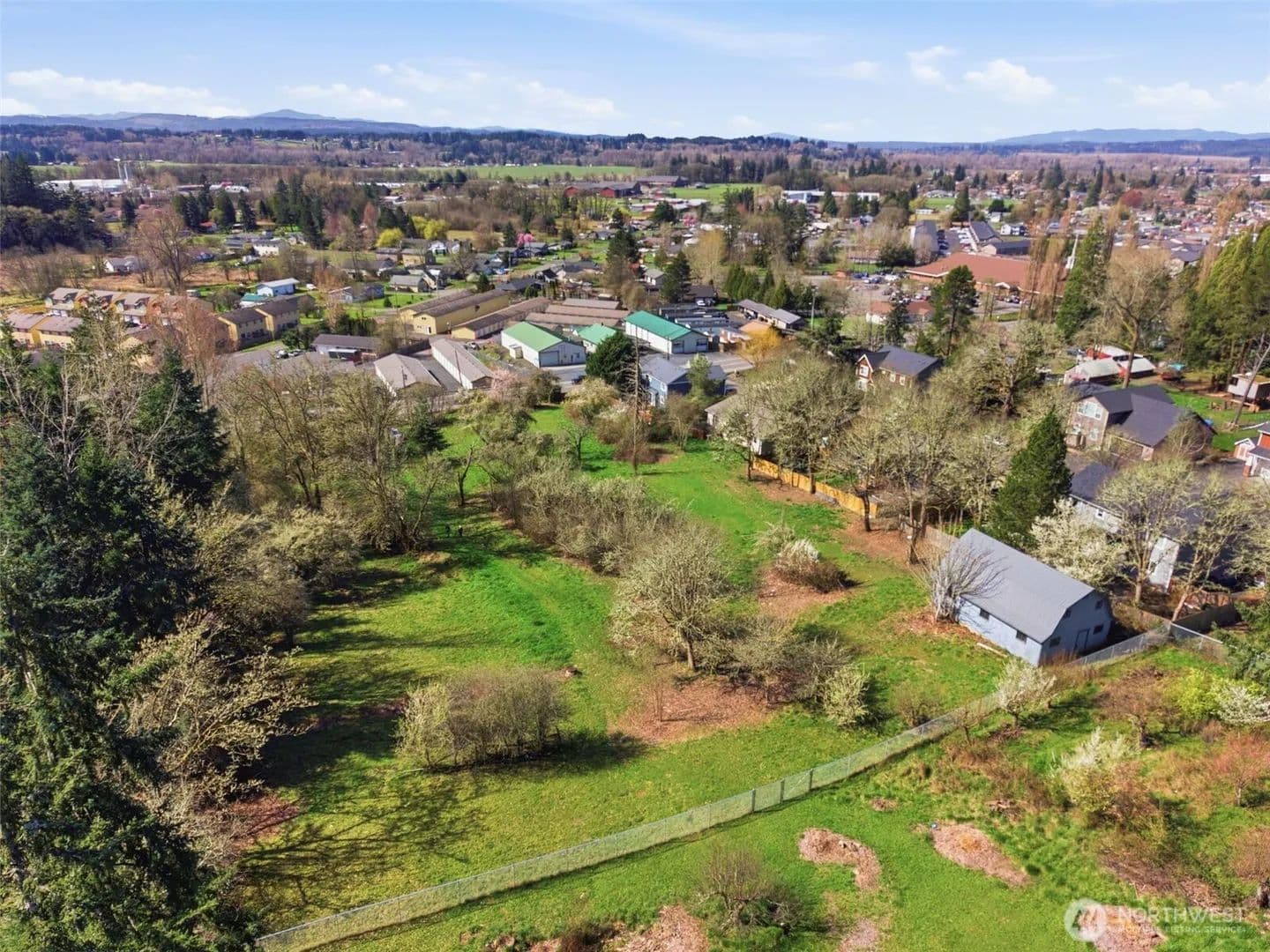 Land -Single Family Acreage in Chehalis - Chehalis, Washington, 98532