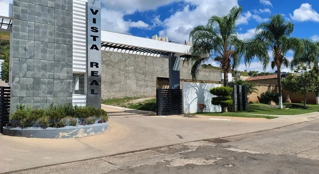 TERRENO EN VENTA FRACCIONAMIENTO VISTA REAL - land for sale