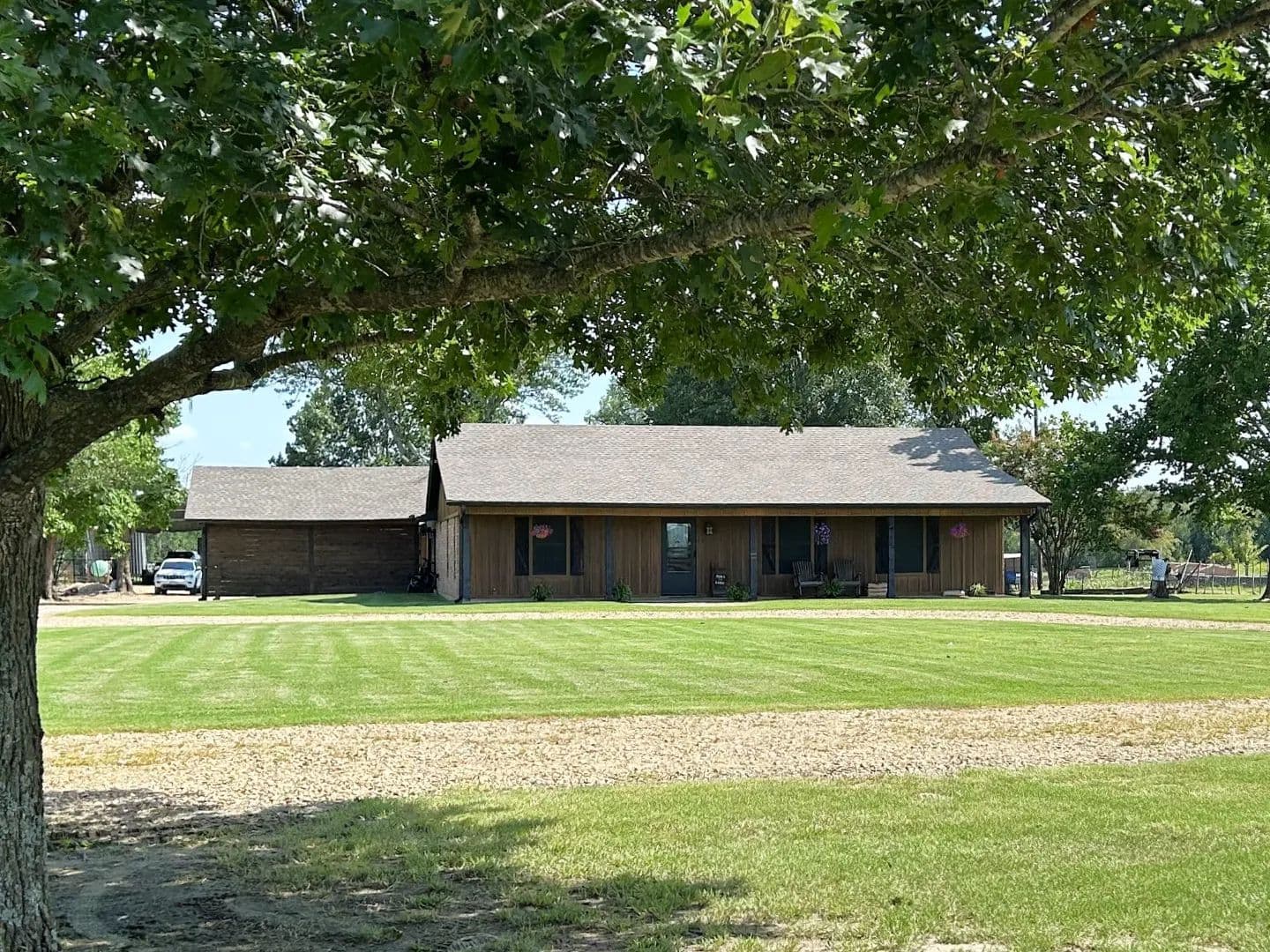 Country Home on 13 Acres with Shop & Pond - Paris, Texas, 75460
