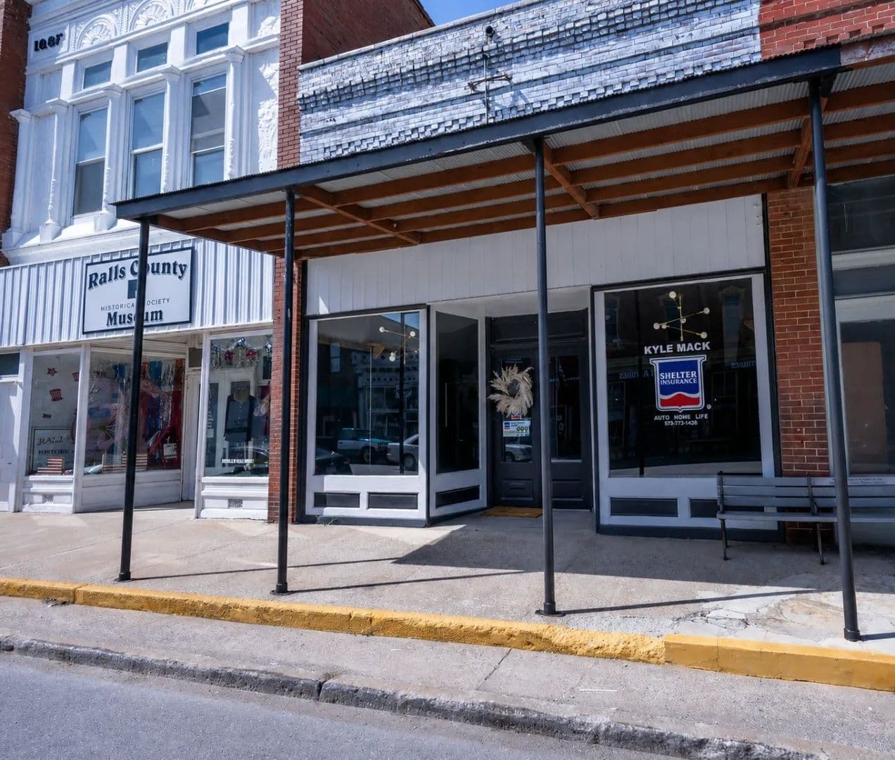 Prime Main Street Office Space for Sale – Ralls County - Perry, Missouri, 63462