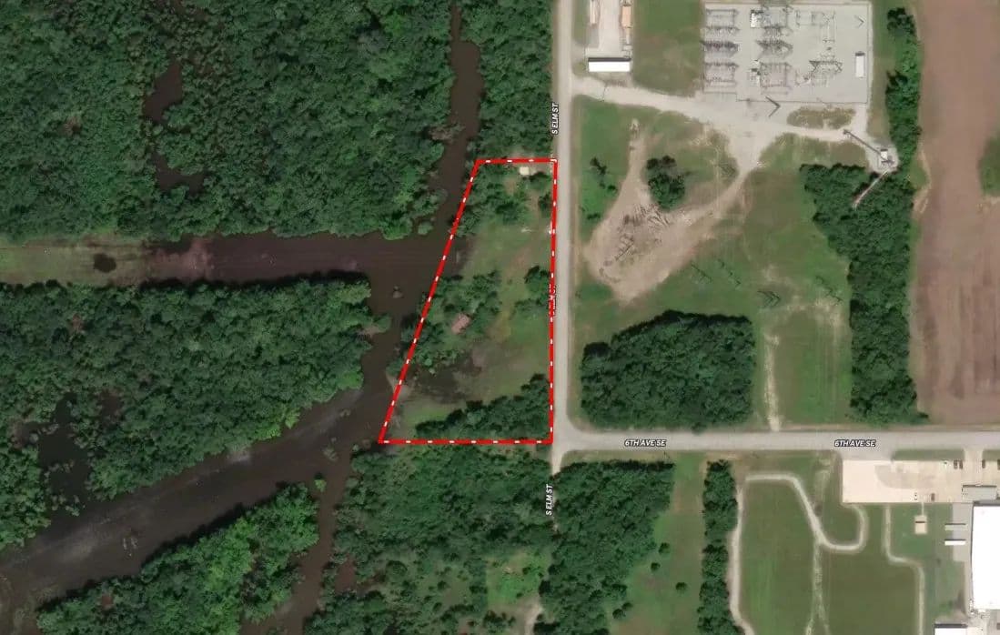 5 Acres of Land for Sale in Miami, OK - Miami, Oklahoma, 74354