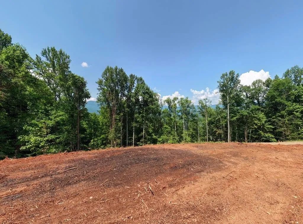 Lots & Land-Other in Hayesville - Hayesville, North Carolina, 28904