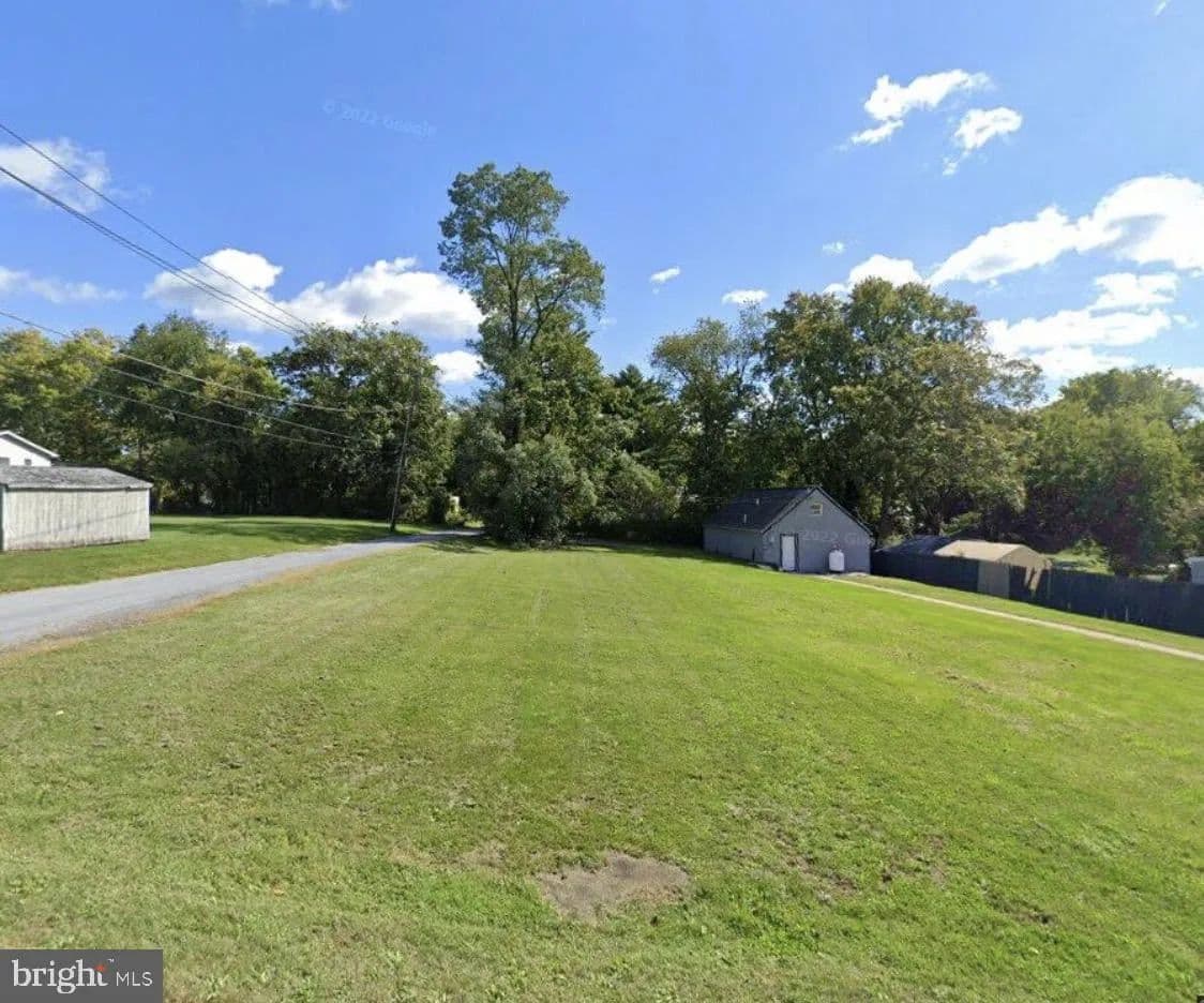 Vacant Land in Harrisburg - Harrisburg, Pennsylvania, 17109