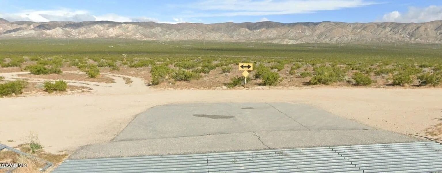 Lots & Land-Other in Mojave - Mojave, California, 93501