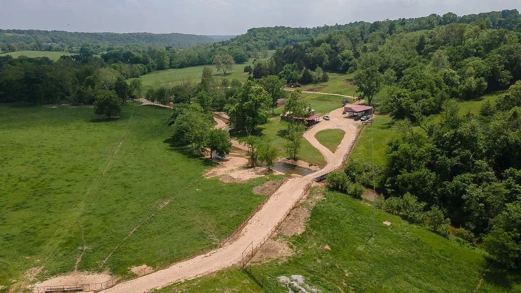 Lots & Land-Other in Noel - Noel, Missouri, 64854